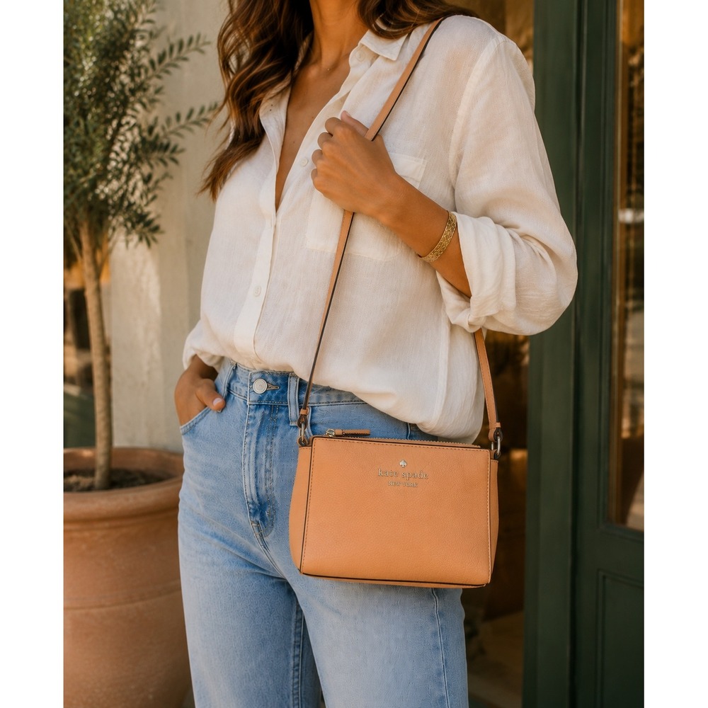 Kate Spade Leila‎ Mini Top Zip Crossbody Bag Orange Cream Pebbled Leather NEW